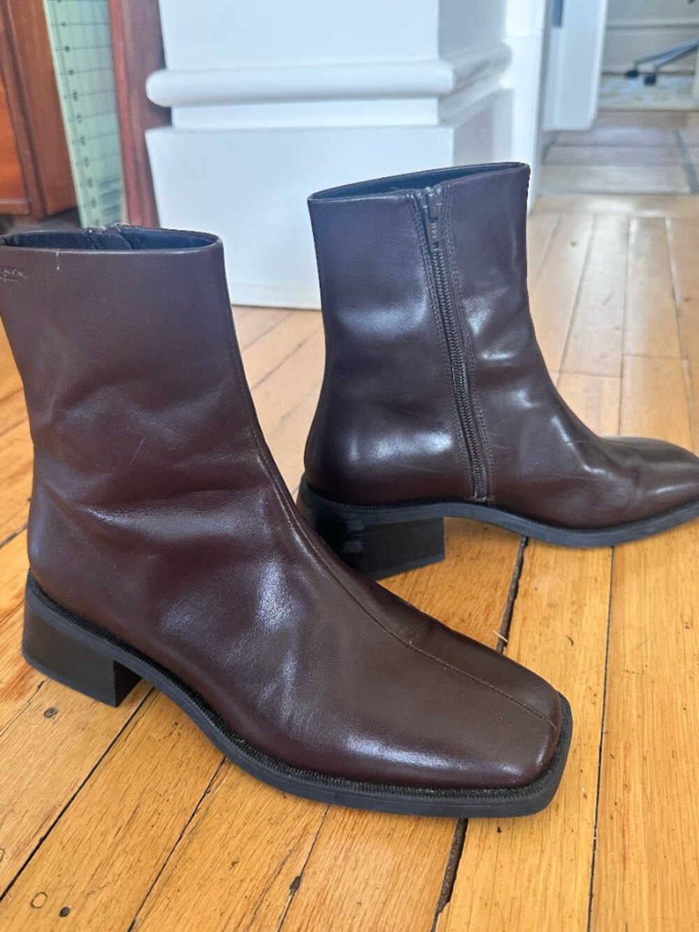 Blanca Boots Vagabond Size 7 - Like New